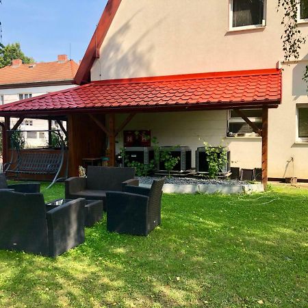 Skolici Stredisko Abena S Ubytovanim Apartment Ostrava Luaran gambar